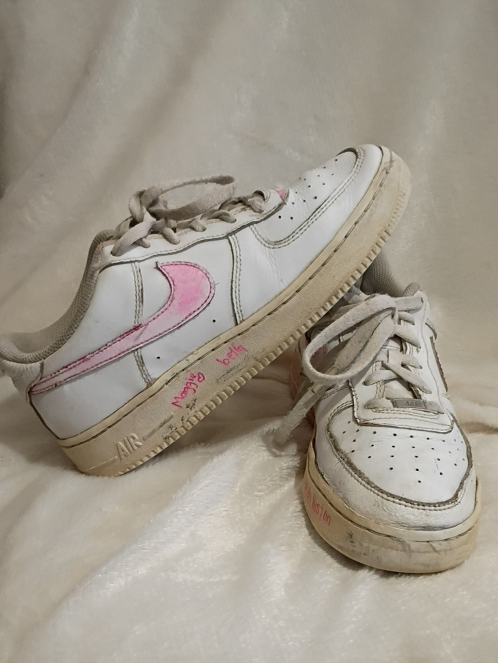 Nike Kids White Sneakers with Pink Swoosh